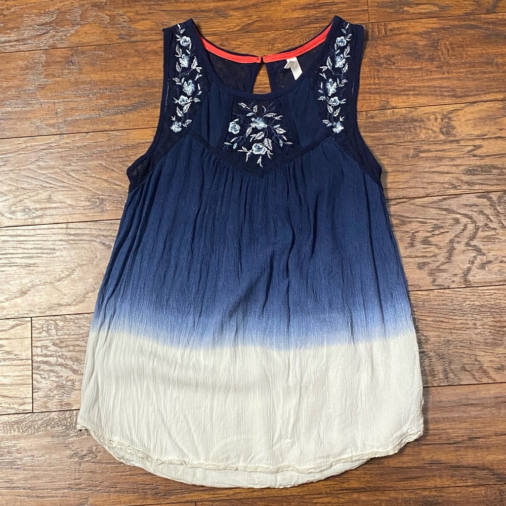 Xhilaration XS Blue to White ombre floral tank